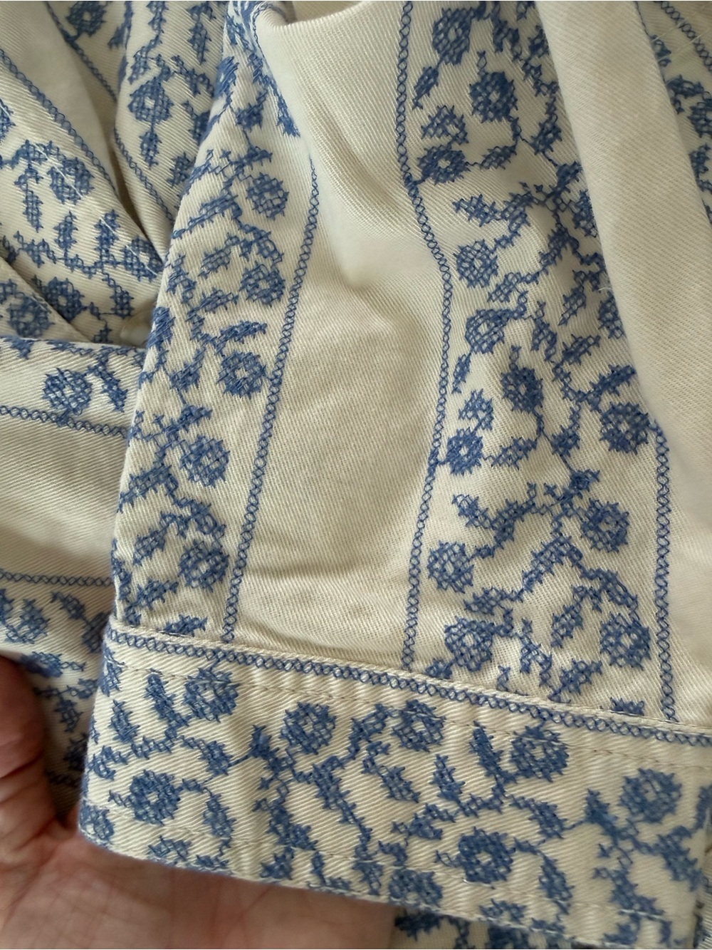 Loft Women’s Cream & Blue Patterned/Floral Chore Jacket NWT - Picture 7 of 8